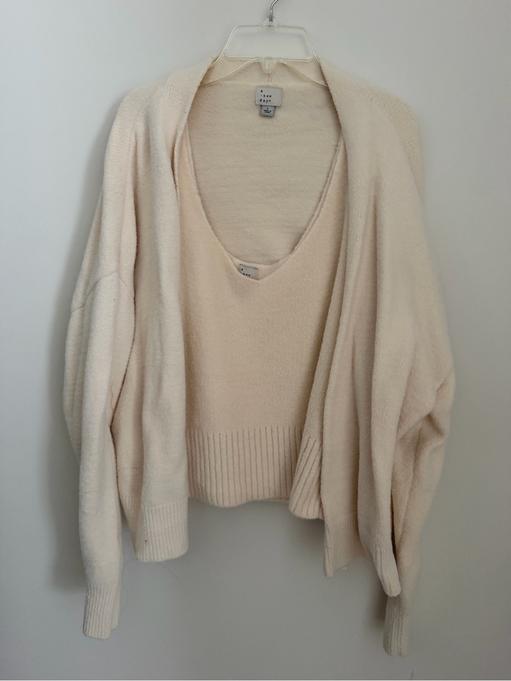 A NEW DAY - Nylon Cream V-Neck Sweater Set with Matching Cardigan - Women’s Larg
